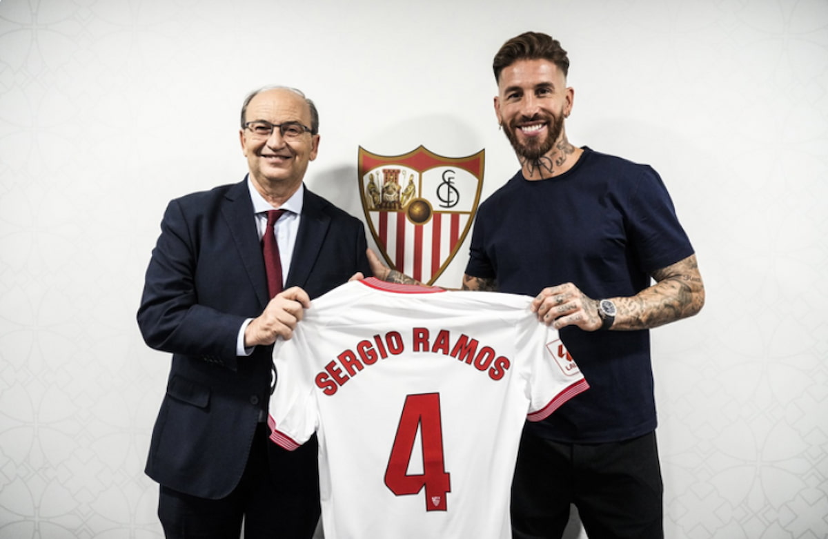 PSG Sergio Ramos #4 Home Soccer Jersey