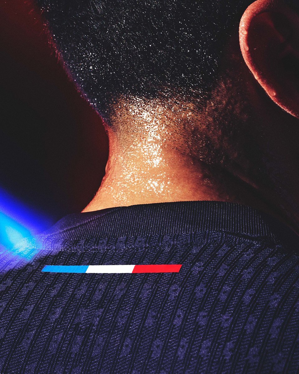 1726212290179798.jpg 202425 PSG Men's Home Soccer Shirt - Player Version.jpg